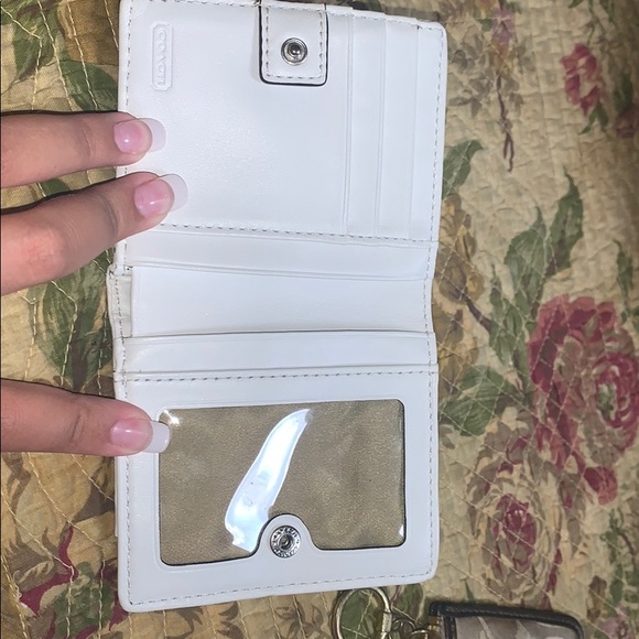 Coach wallet - Picture 2 of 5